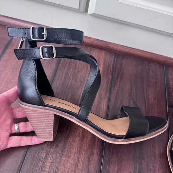 Lucky Brand Ressia Ankle Strap Sandal - Picture 6 of 9